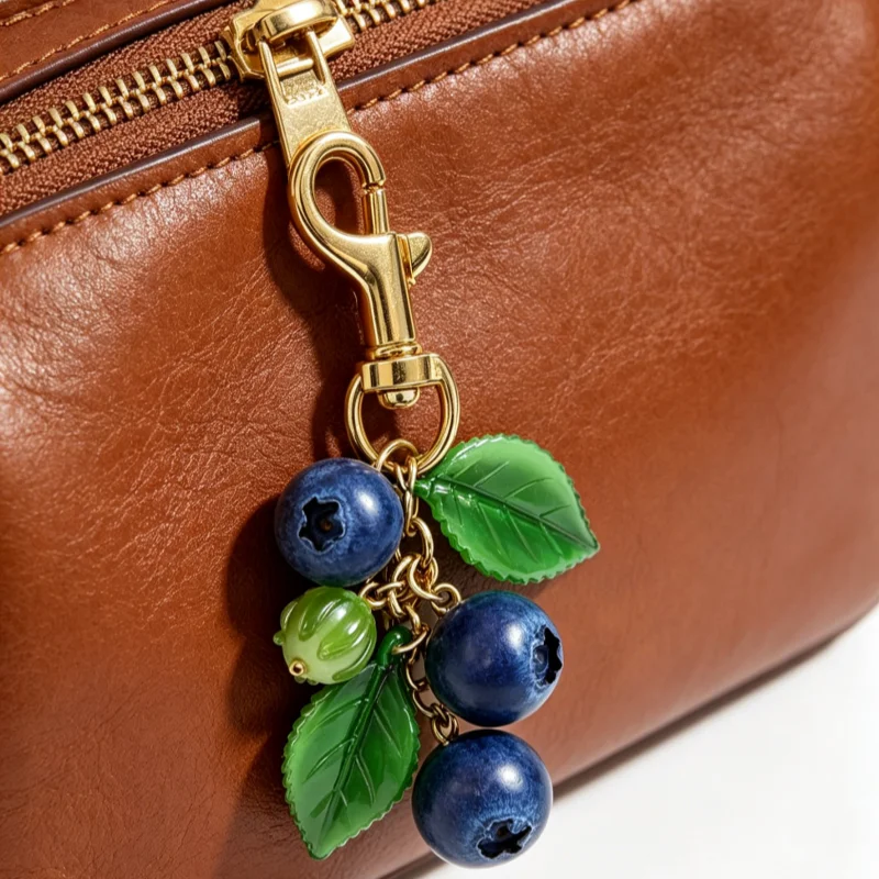 Women'S Young Bags - พวงกุญแจเรซิ่นจำลองบลูเบอร์รีขนาดเล็กน่ารัก สำหรับผู้หญิง จี้กระเป๋าผลไม้ พวงกุญแจรถ เครื่องประดับสำหรับงานปาร์ตี้ของสาวๆ