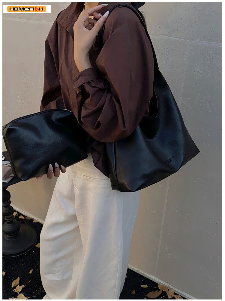 กระเป๋าสะพายไหล่ผู้หญิงทรงเรโท - Women Bags 2026 Trends บทวิจารณ์และราคา