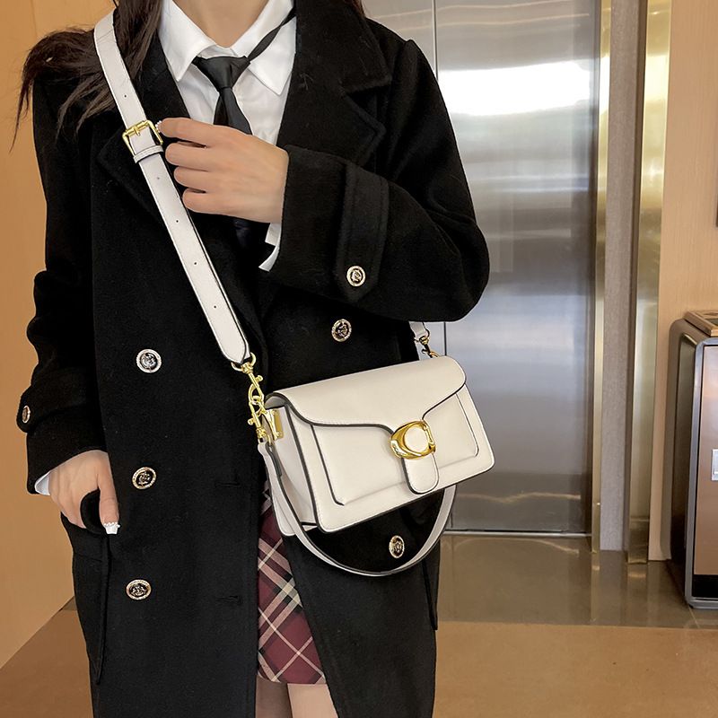 กระเป๋าถือรุ่นใหม่ปี 2026 แฟชั - Women Bags 2026 Trends บทวิจารณ์และราคา