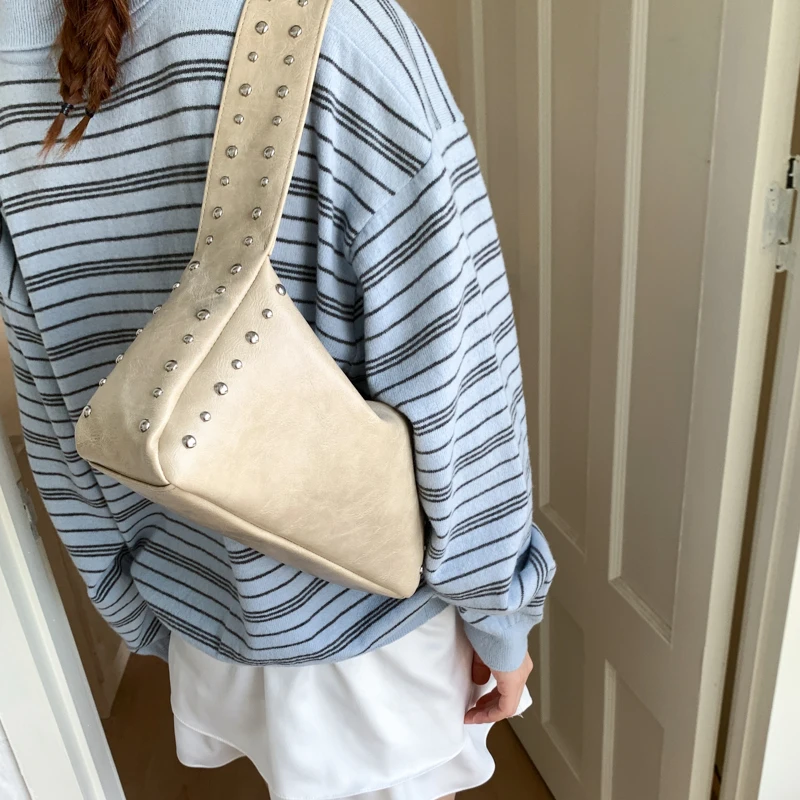 กระเป๋าถือผู้หญิงดีไซน์ดั้งเดิ - Women Bags 2026 Trends บทวิจารณ์และราคา