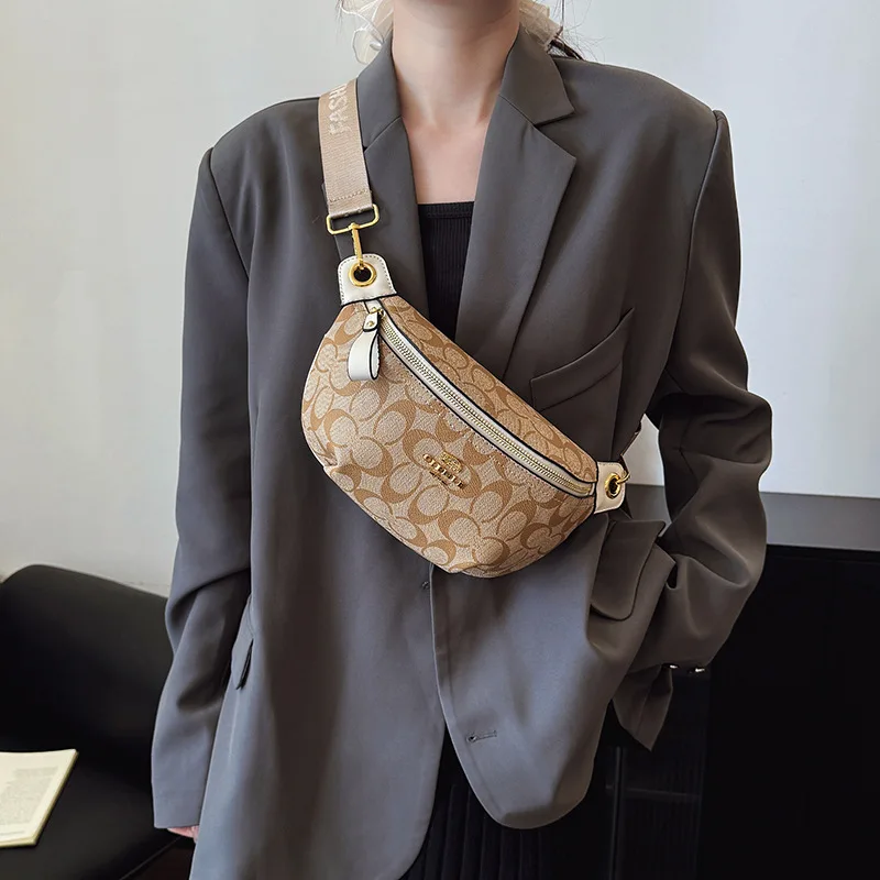 กระเป๋าคาดเอวและสะพายหน้าอกสำห - Women Bags 2026 Trends บทวิจารณ์และราคา